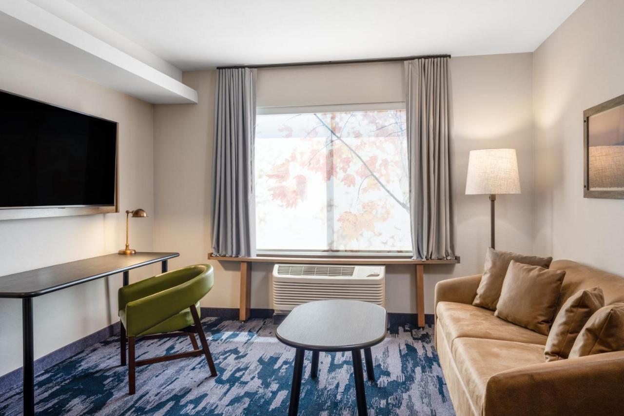 Fairfield Inn & Suites Minneapolis North Brooklyn Center Exteriör bild